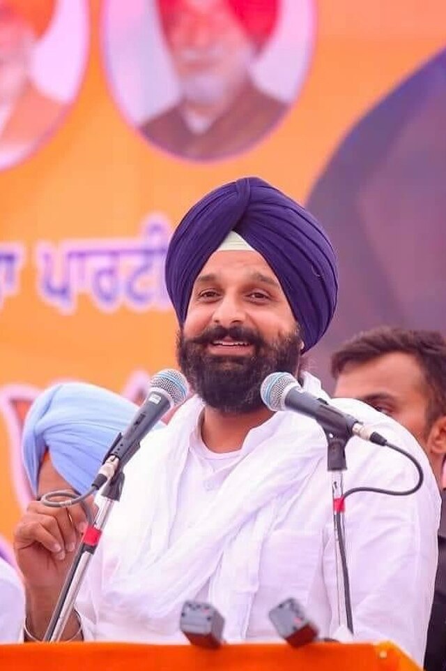 SGPC President meets Majithia 