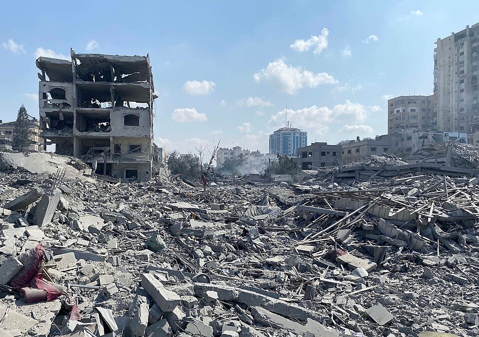Ceasefire Strained as Israeli Operations Continue, Gaza Evacuations Critically Low