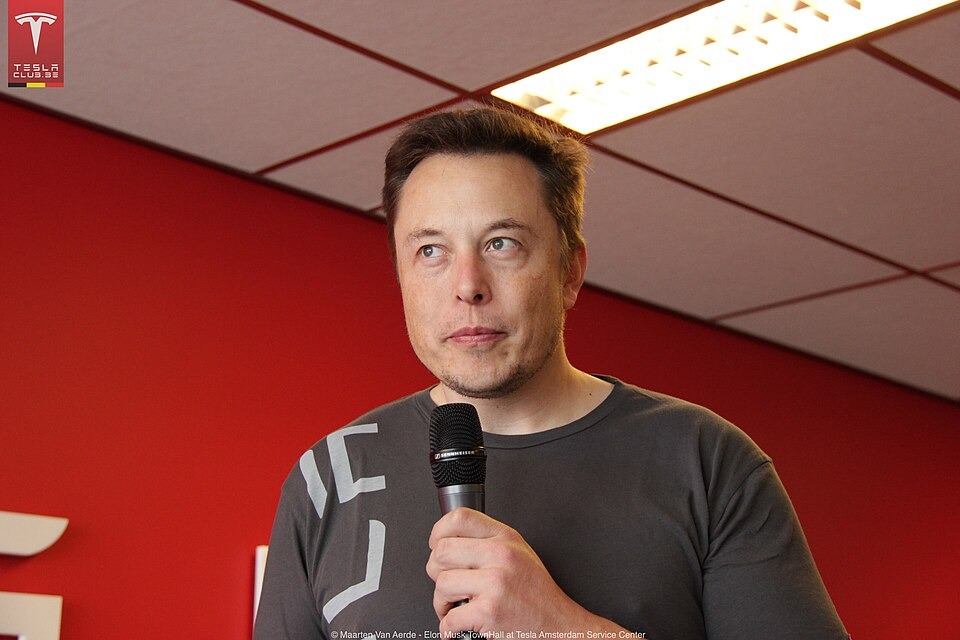   Elon Musk’s Starlink Move Cuts Russia’s Offensive Power by 50%