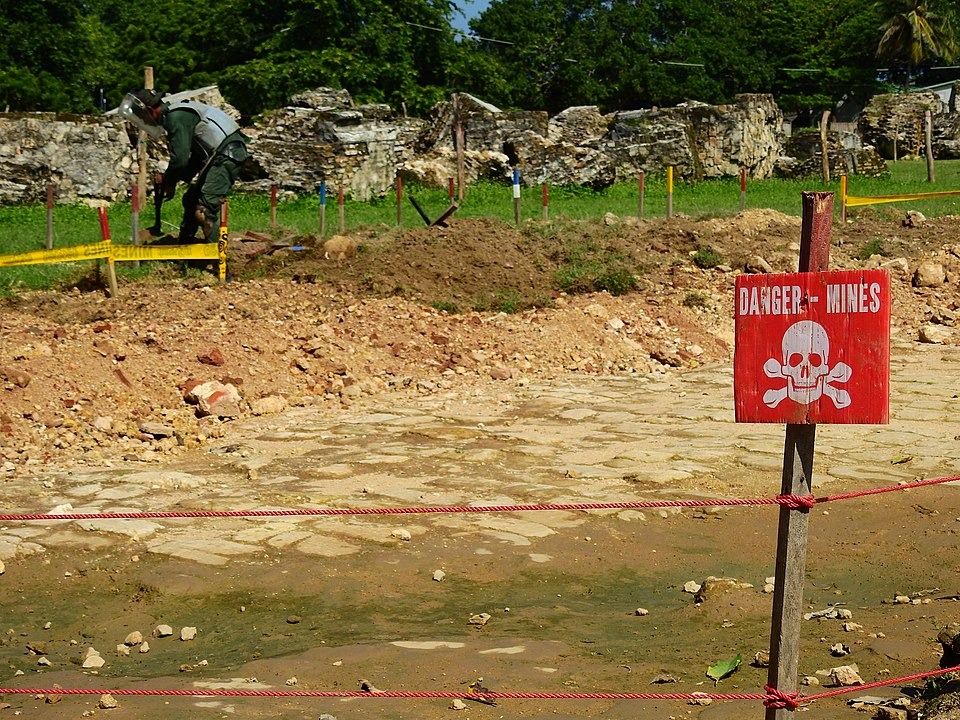 Poland Withdraws from Ottawa Treaty to Resume Landmine Production