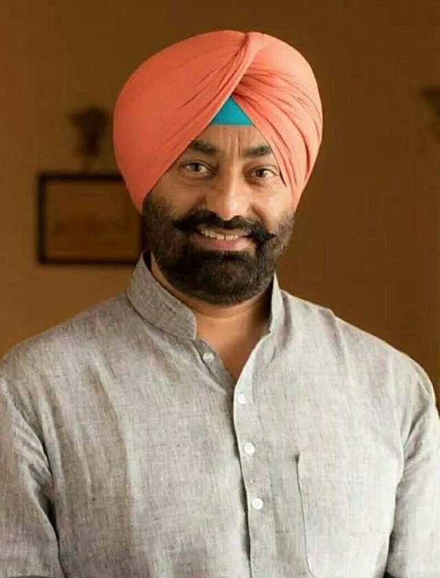Outer wall of Congress MLA Khaira's house demolished 