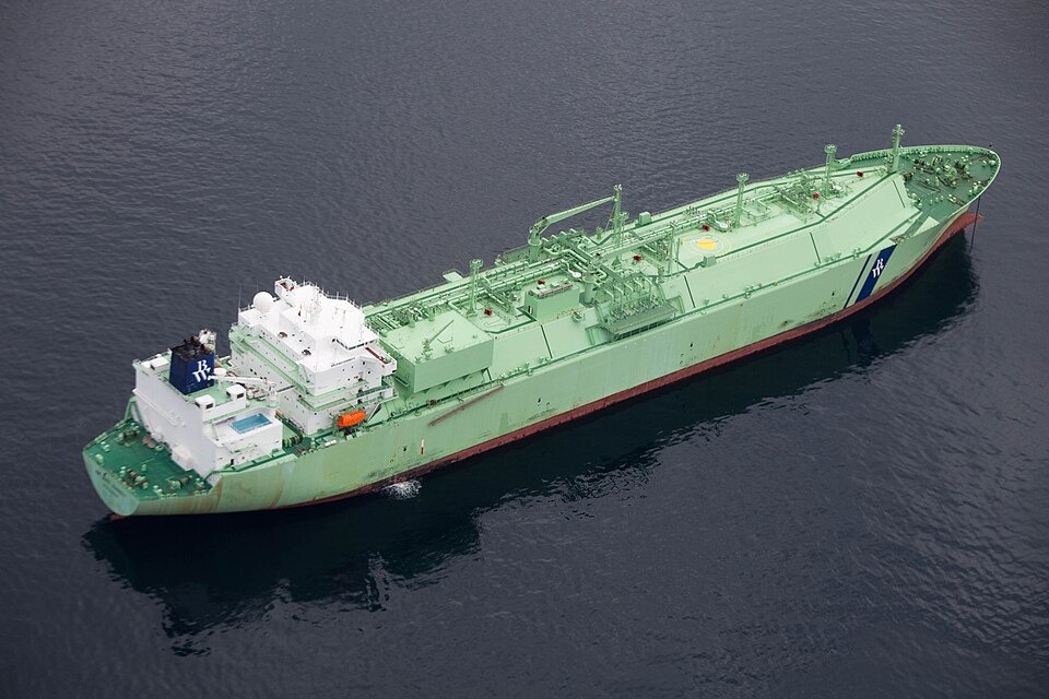 Russian LNG Tanker ‘Arctic Metagaz’ Sinks Between Libya and Malta