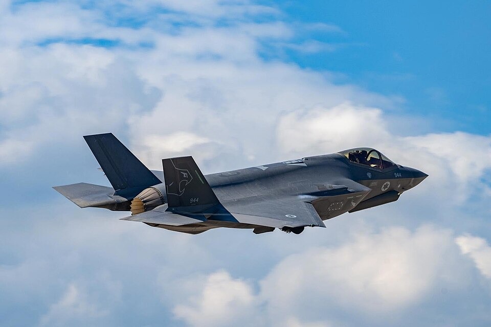 US-Israel Strikes on Iran Spark Major Middle East War, Over 1,000 Dead