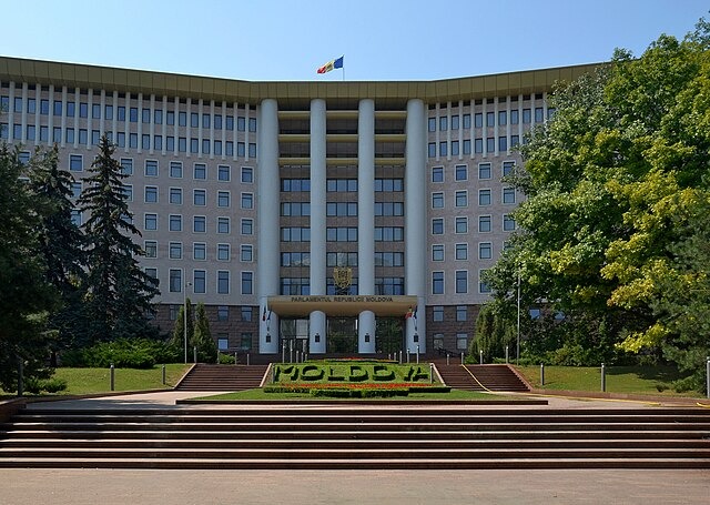 Russian Strike on Ukrainian Hydropower Plant Sparks Water Crisis in Moldova