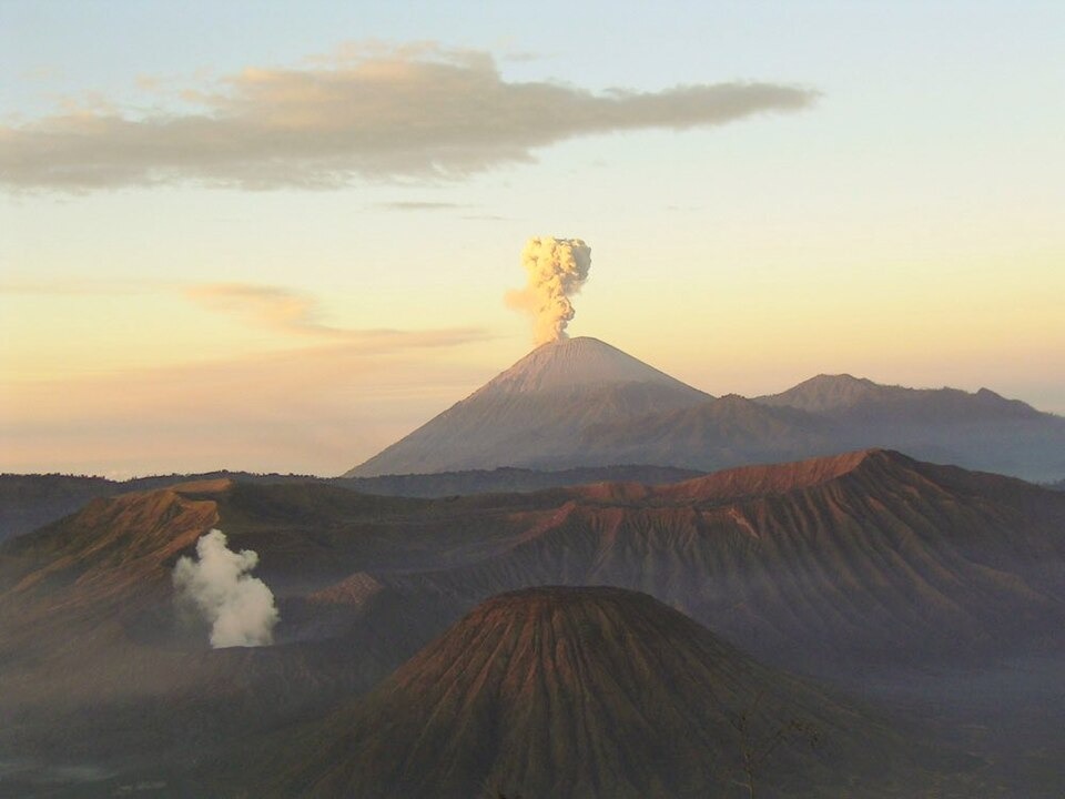 Three Climbers Killed in Indonesia Volcano Eruption