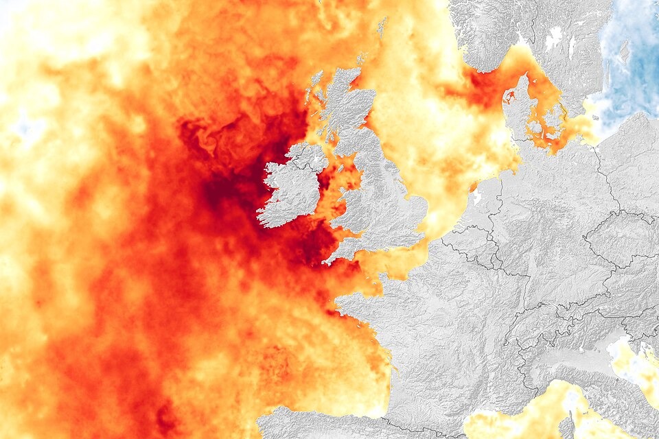 UK Hit by Record Spring Heatwave Amid Europe Temperature Spike